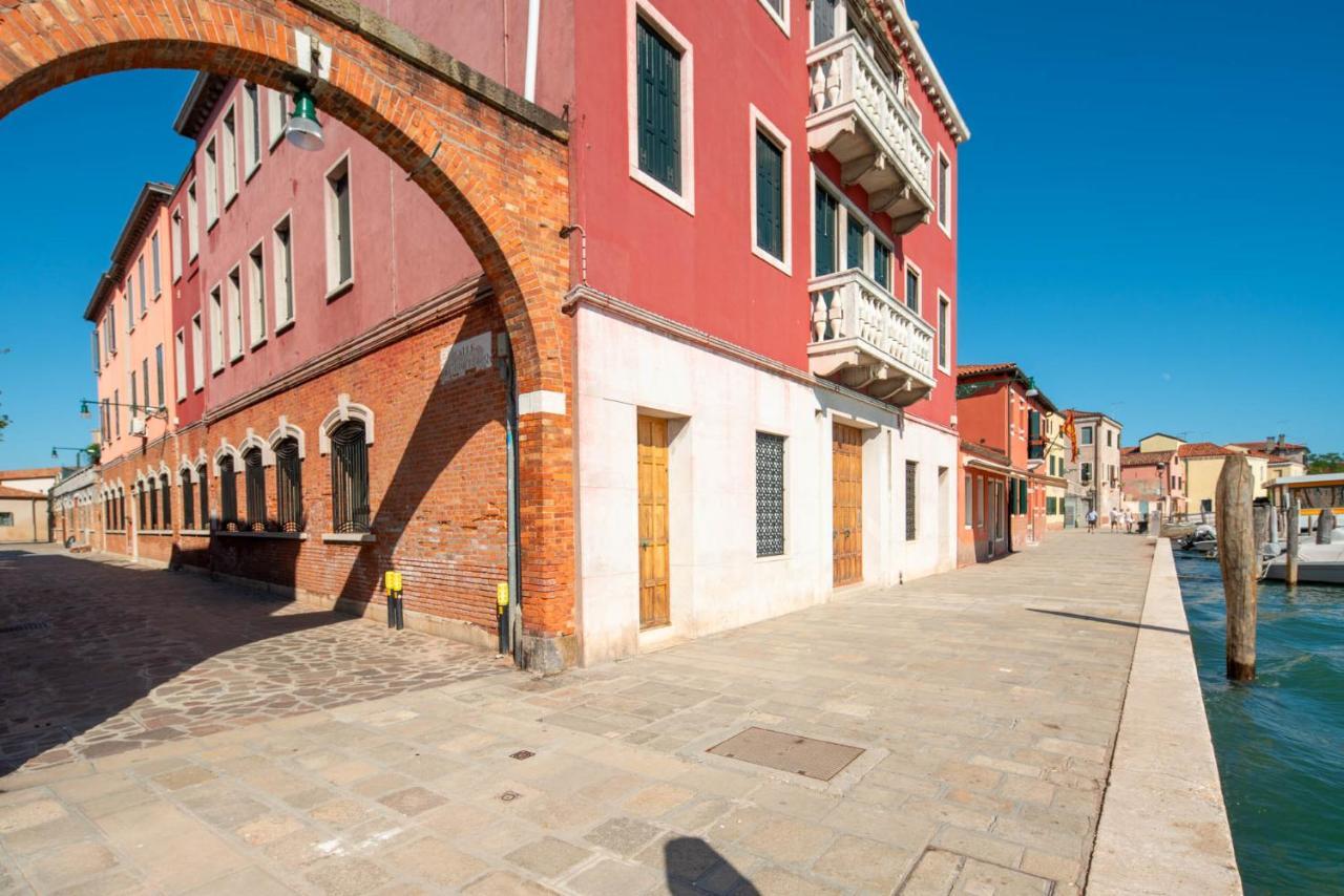 Апартаменти Loft In Venice - Murano Venier Екстер'єр фото